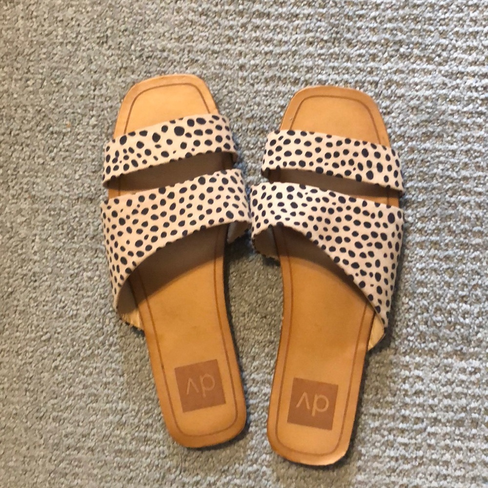 Dolce Vita Sandals size 8.5